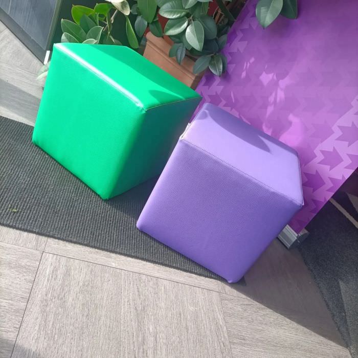 Fabrication sur mesure d'assises cube