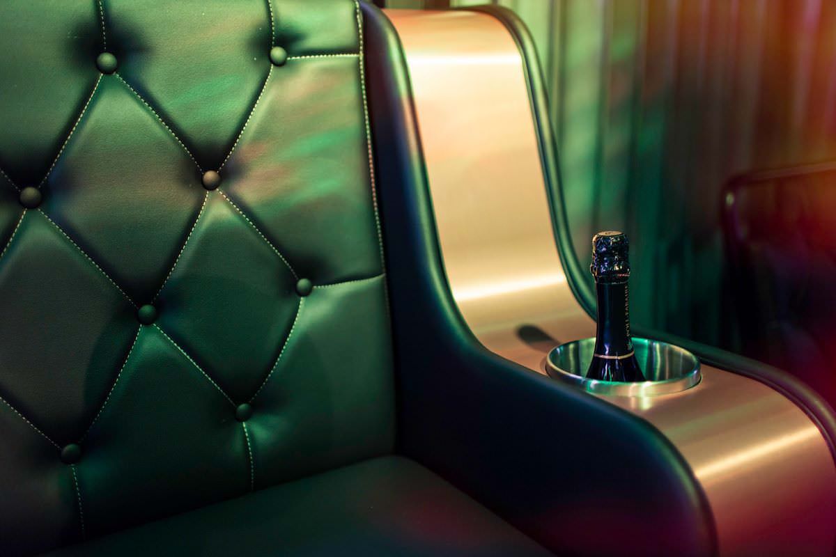 Aménagement Bus en discothèque