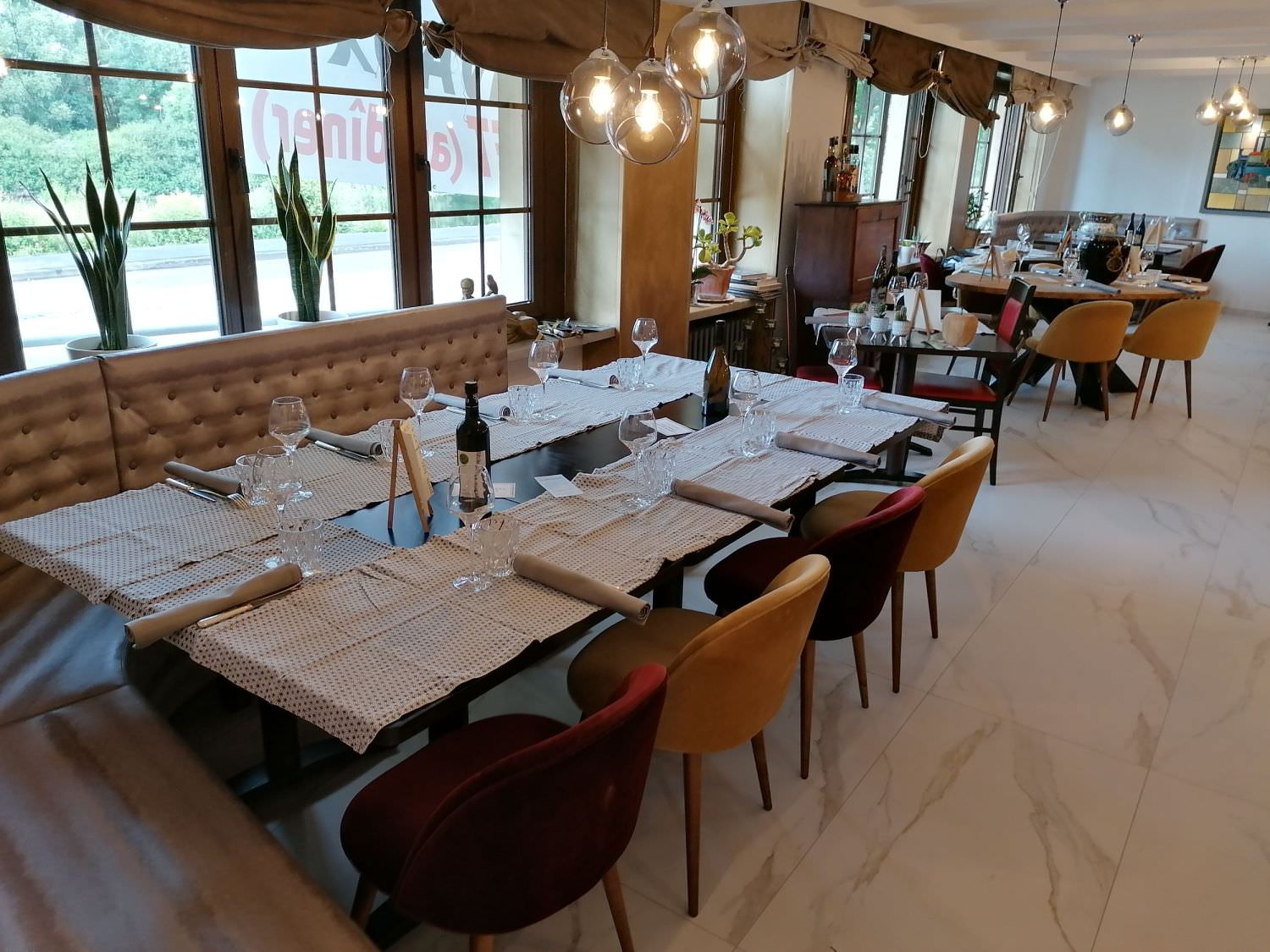 Rénovation du mobilier d'un restaurant