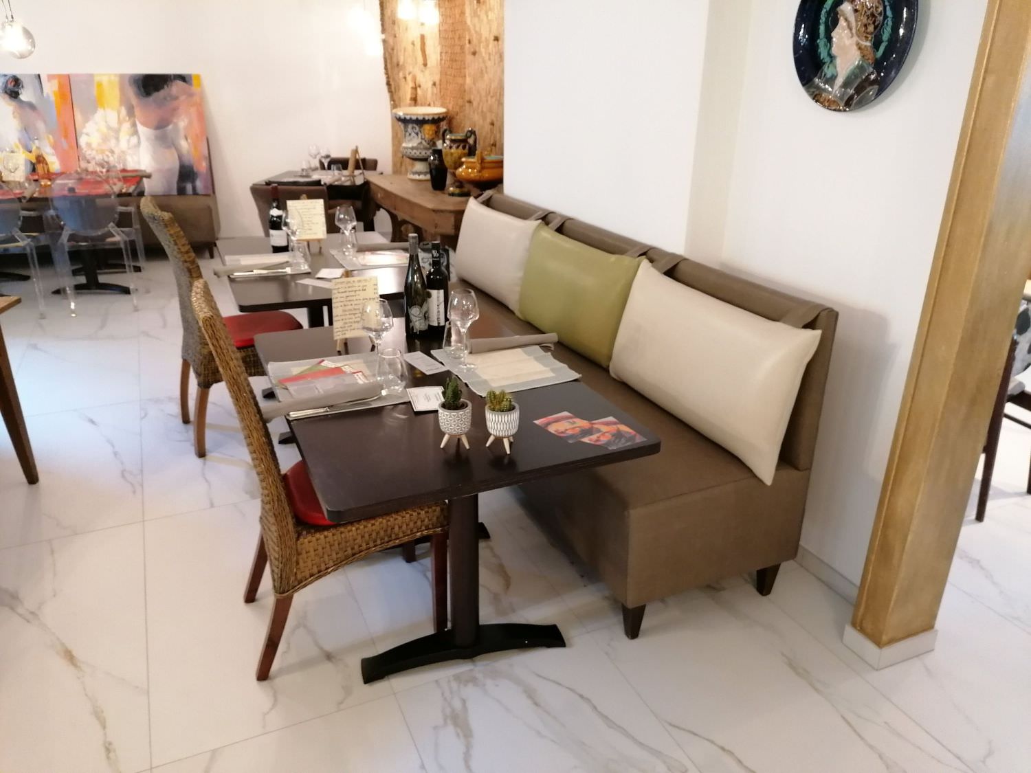 Rénovation du mobilier d'un restaurant
