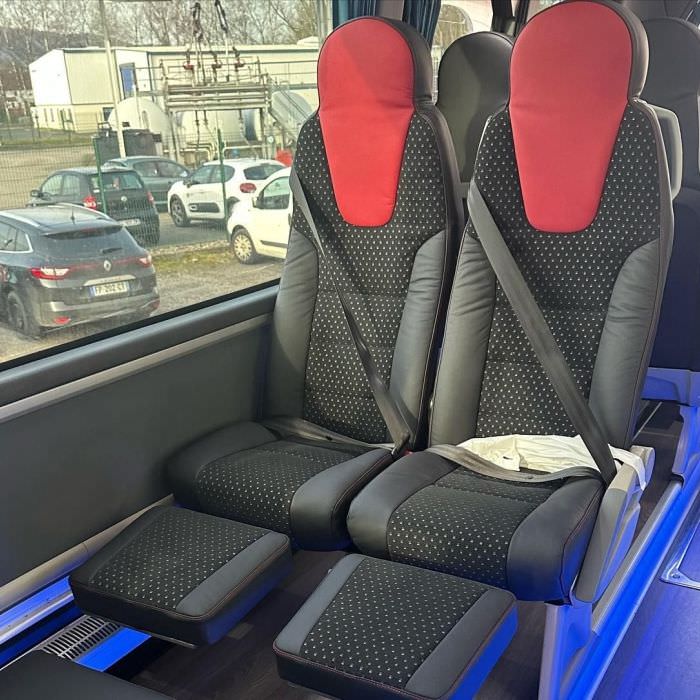 Equipement d'un bus sportif