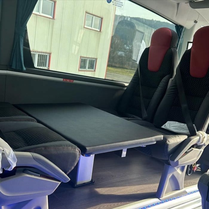Equipement d'un bus sportif