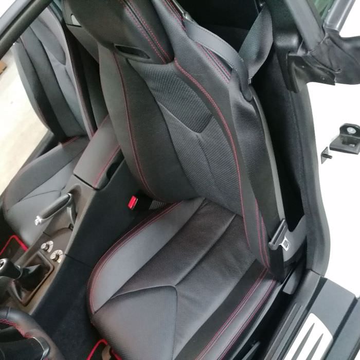 Rénovation de sièges auto d'une Mercedes
