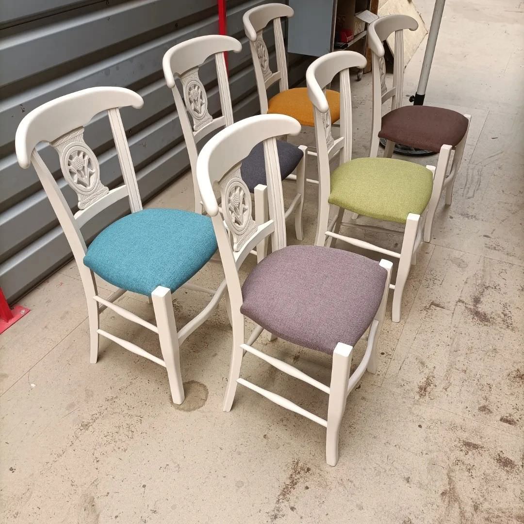 Recouvrement de chaises en tissu
