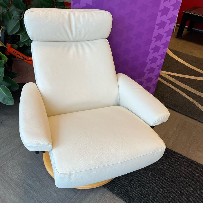 Rénovation d'un fauteuil de salon